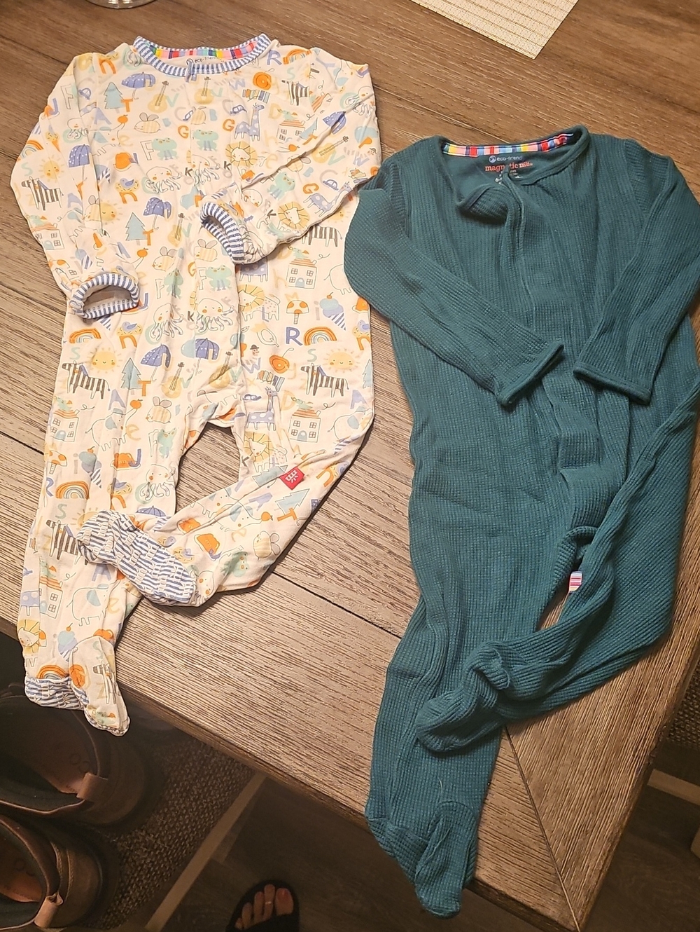 Magnetic Me- 2 Pack Kids One-Piece Sleepwear Set Patterned Cream & Hunter Green